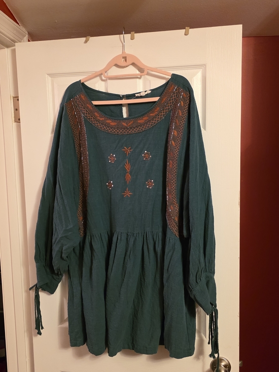 Indigo Thread Co Tops - Embroidered Teal Peasant Blouse with Tie Sleeves
